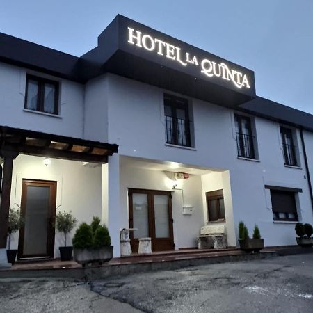 Hotel La Quinta กุย ภายนอก รูปภาพ